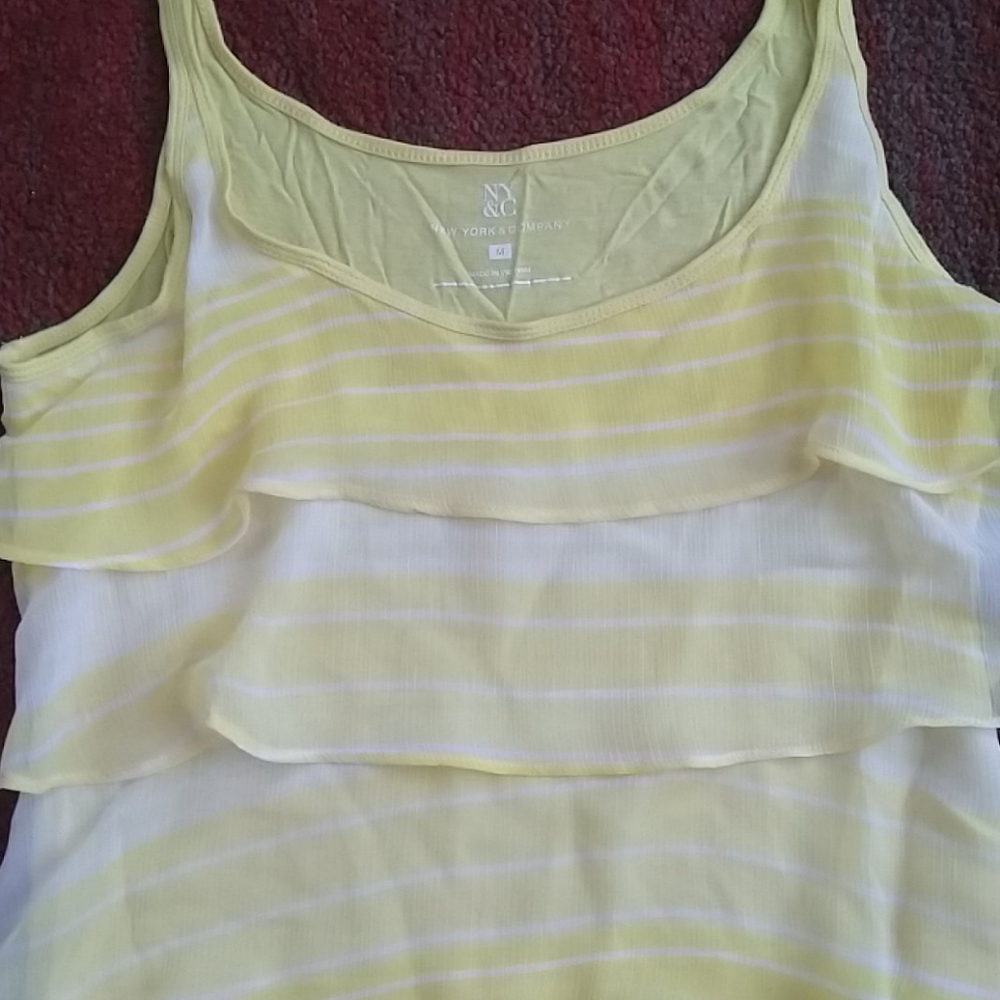 NY&C tank top - Picture 3 of 3